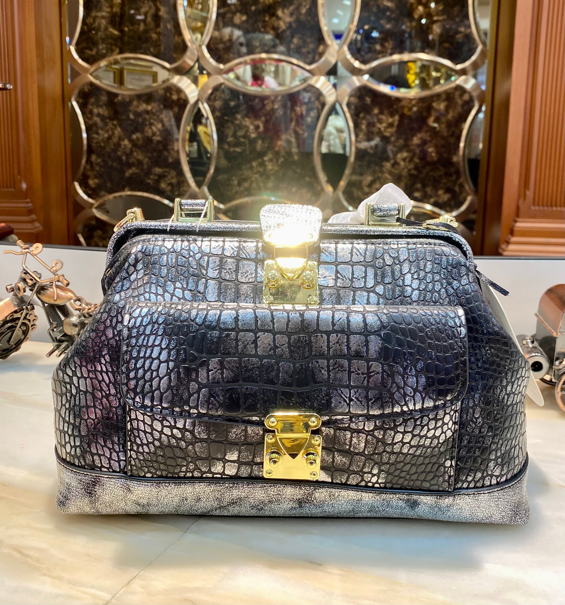 Stylish Ladies Handbag
