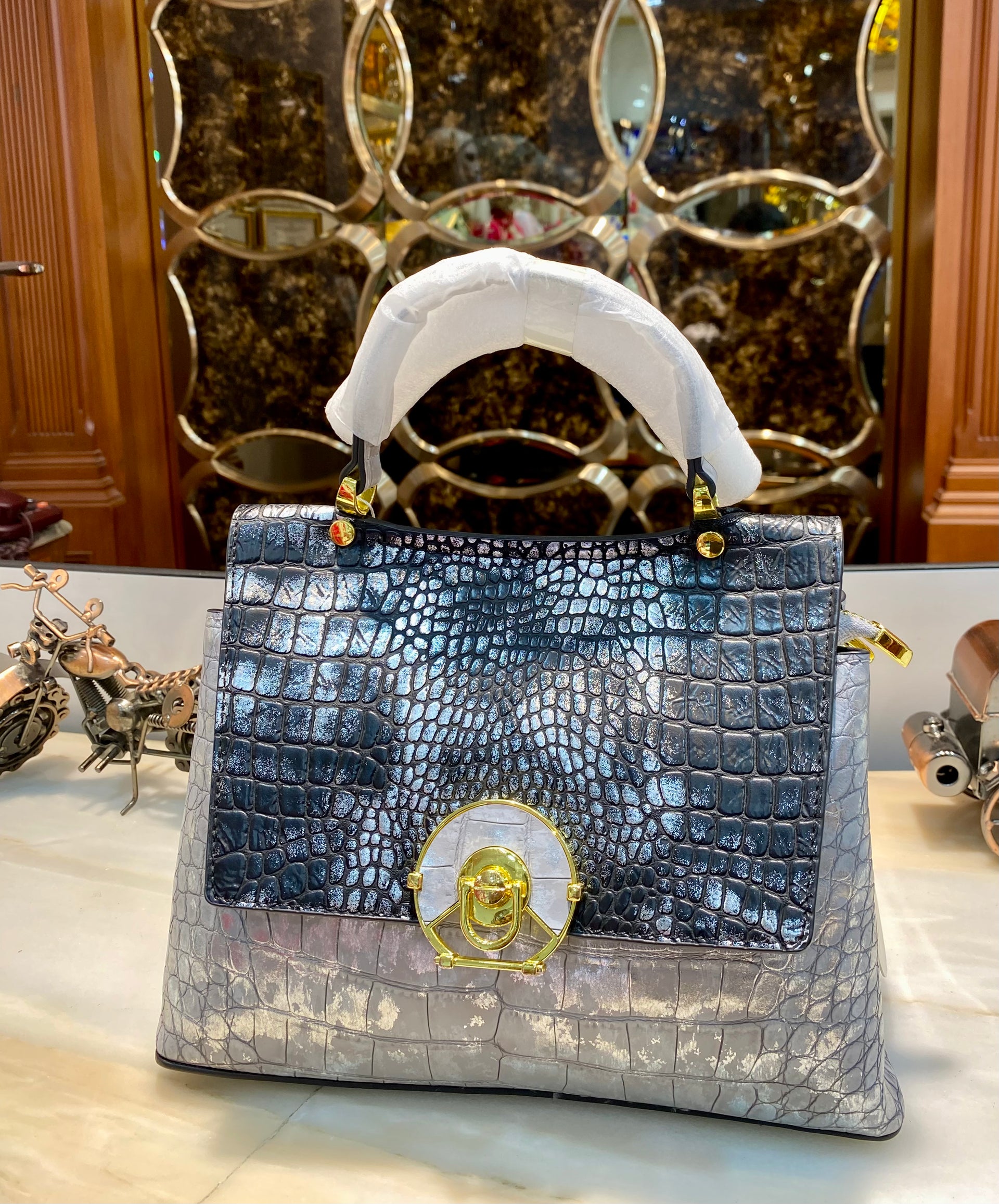Stylish Ladies Handbag